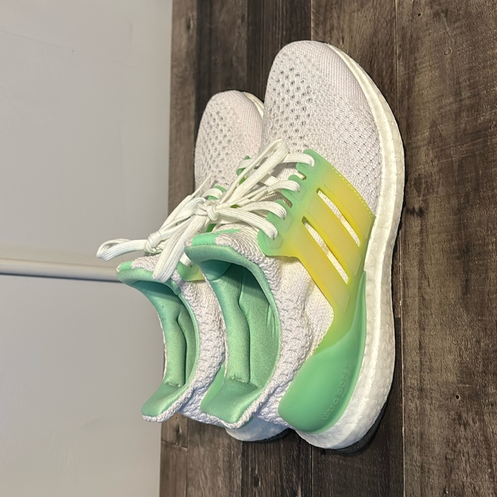 Adidas Ultraboost DNA 5.0 White Neon Lime Green 4.0 Ultra Boost